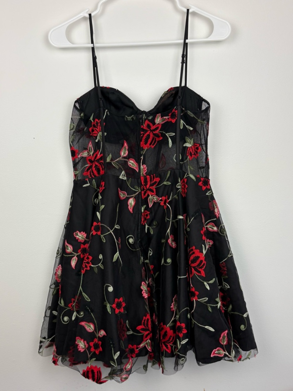 B. Darlin Black Mesh Dress w/ Red Floral Embroidery & Corset Top sz 9/10 fairy - Picture 10 of 13